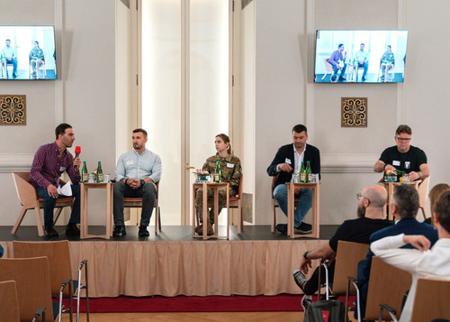 At Prague Defence Tech Week 2025, SII delivered a message few in the defense sector can afford to ignore: the battlefield in Ukraine shifts every 3–4 months